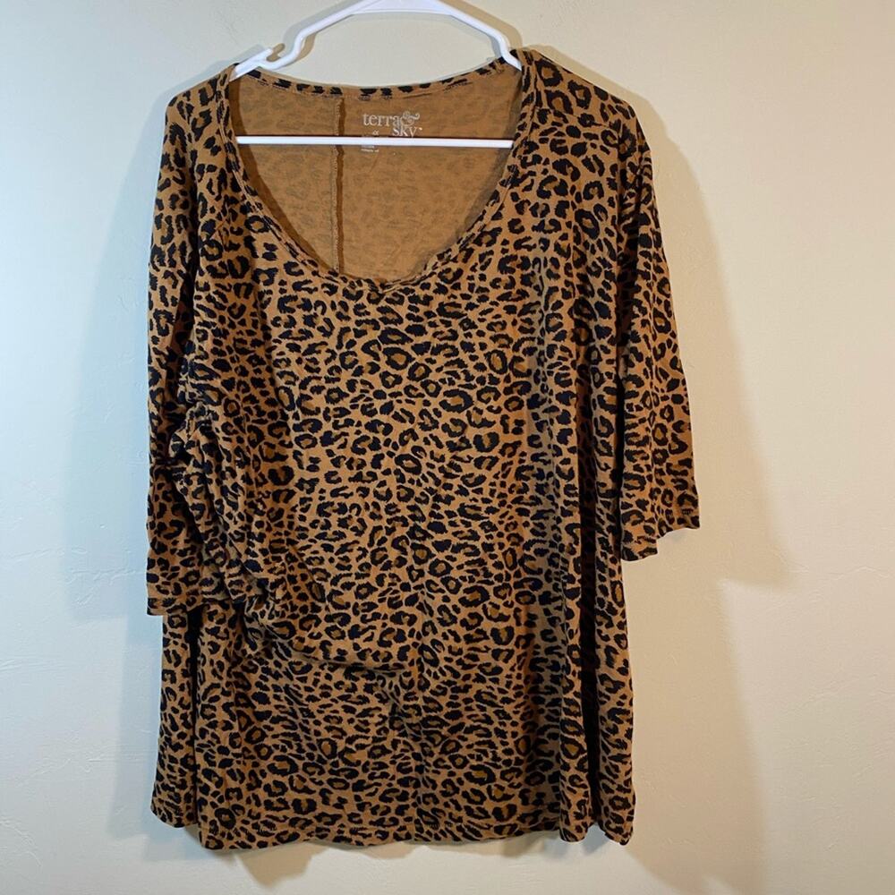 Terra & Sky Leopard Print Top Size 16/18